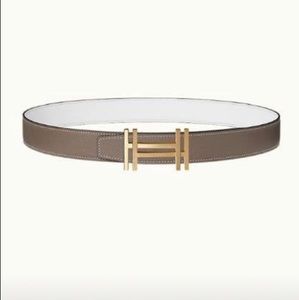 Authentic Hermès belt and buckle. Reversible